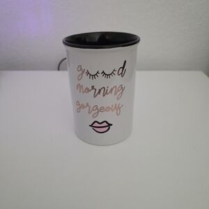 TRI-COASTAL DESIGNS Beauty Brush Holder